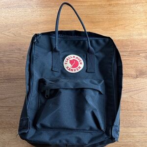 Fjallraven Kånken Midnight Blue Backpack